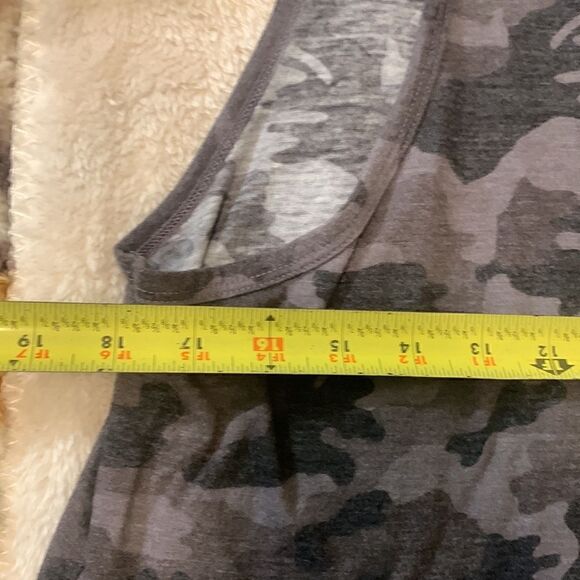 CORE 10, tank top, grey/black camo, large, scoop neck - Picture 7 of 10